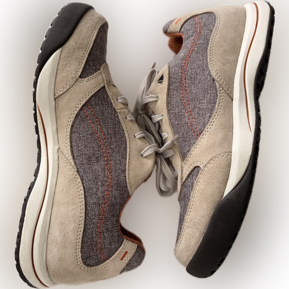 LL BEAN s7.5M SNEAKERS